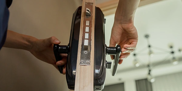 smart lock installation